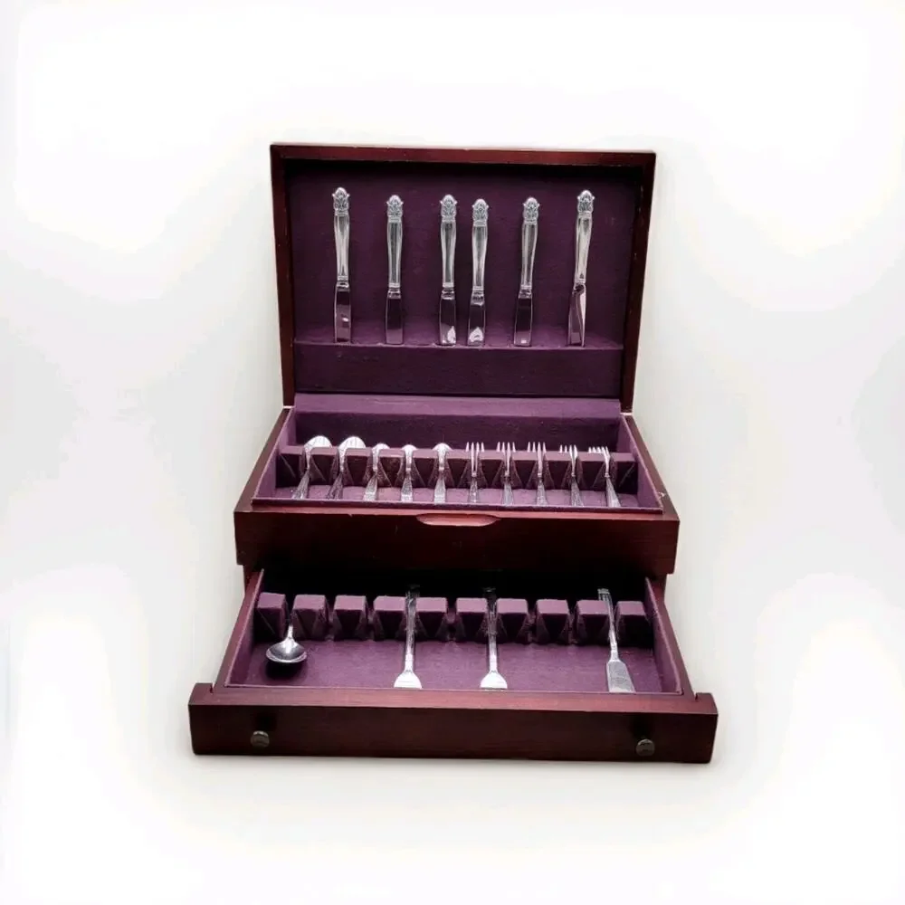 Service for 6 DANISH PRINCESS Silverplate Holmes & Edwards Flatware Set in Case